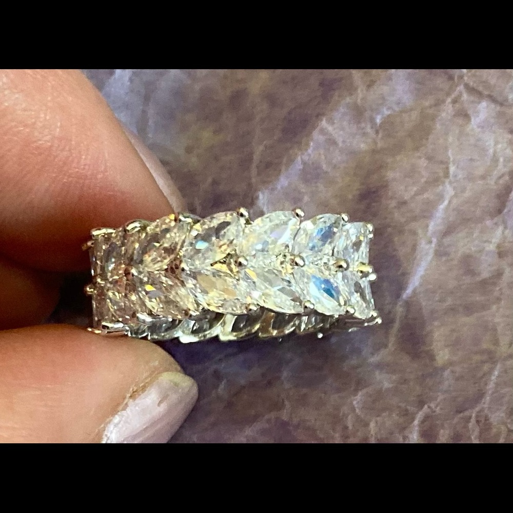 Crystal ring - Picture 4 of 6